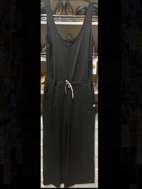 Vuori Women's Black Sleeveless Drawstring Jumpsuit